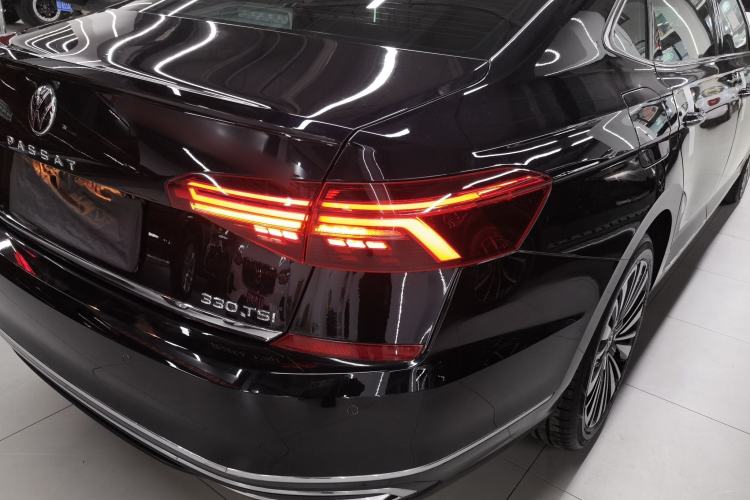 Used Volkswagen Passat 2021 330TSI Luxury Edition