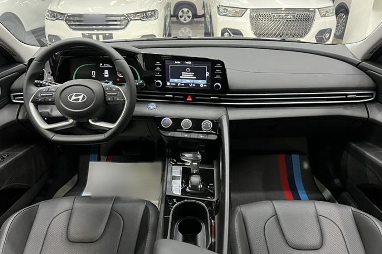 Used Hyundai Elantra 2023 1.5L CVT GLX Elite Edition
