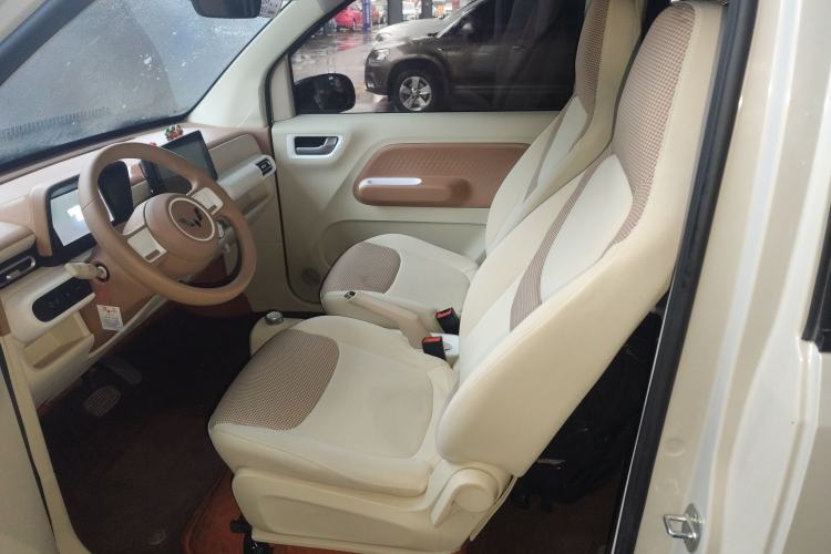 Used Wuling Hongguang MINIEV 2024 3rd Generation 215km Youth Edition
