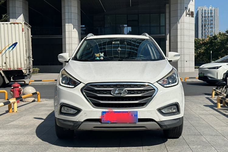 Used Hyundai ix35 2015 2.0L Automatic 2WD Smart Version China V Standard
