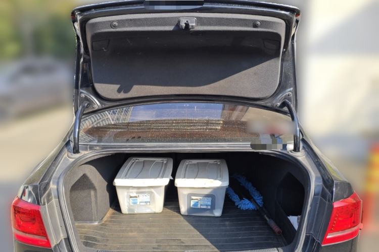 Used Volkswagen Magotan 2013 2.0 TSI Luxury Model
