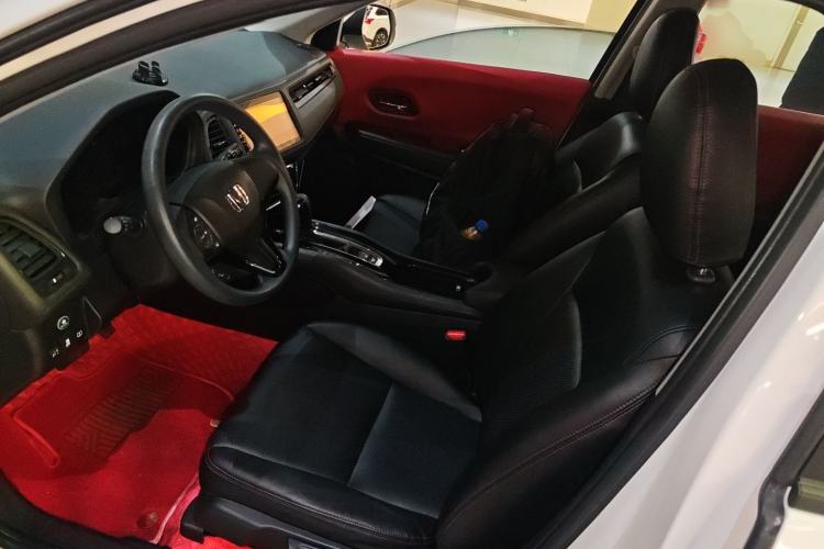 Used Honda Vezel 2020 220 TURBO CVT Elite Edition
