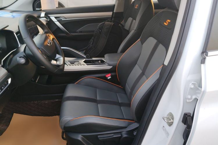 Used Geely Auto Coolray 2023 1.5T DCT Platinum Edition
