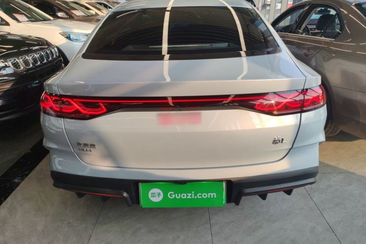 Used BYD Qin L 2024 DM-i 80KM Leading Model
