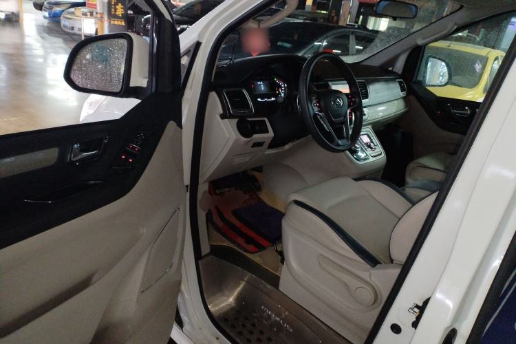 Used SAIC MAXUS G10 2022 2.0T Automatic Elite Edition Gasoline 7-Seater
