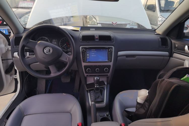 Used Skoda Octavia 2014 1.6L Automatic Yijie Edition
