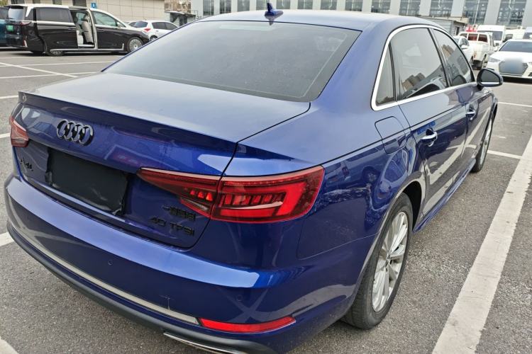 Used Audi A4L 2019 40 TFSI Ambition China VI

