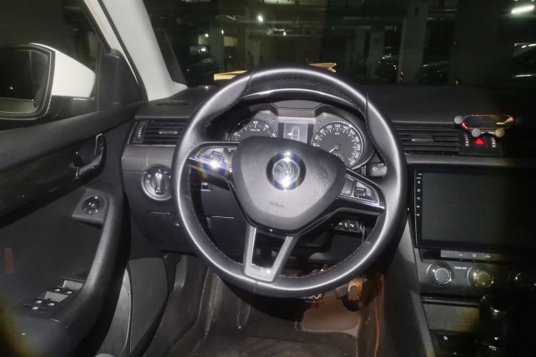 Used Skoda Octavia 2017 1.6L Automatic Smart Drive Edition