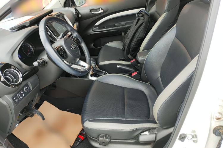 Used Kia kx1 Stonic 2021 1.4L CVT Fun & Sunroof Model
