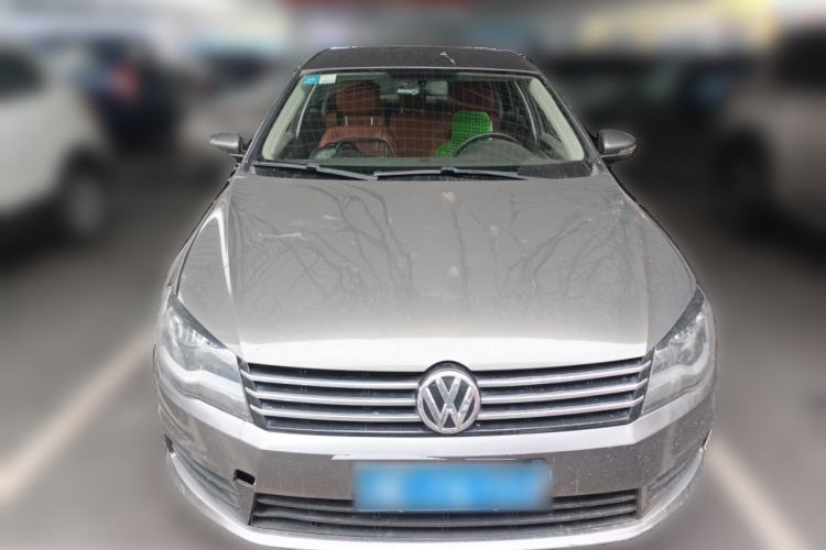 Used Volkswagen Bora 2013 1.6L Manual Fashion Edition
