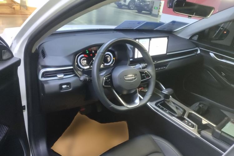 Used Geely Auto Emgrand 2025 4th Generation 1.5L CVT Longteng Edition