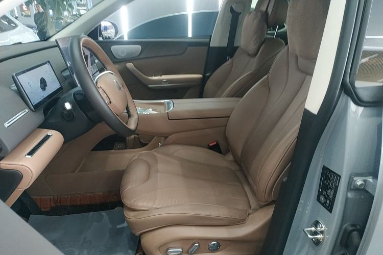 Used Leapmotor C11 2026 Range-Extended 300 LiDAR Prestige Edition
