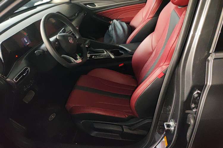 Used Changan Eado 2021 PLUS Blue Whale NE 1.4T GDI DCT Prestige Model
