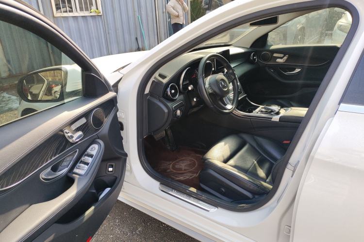 Used Mercedes-Benz C-Class 2017 Facelift C 200 L Sport Edition