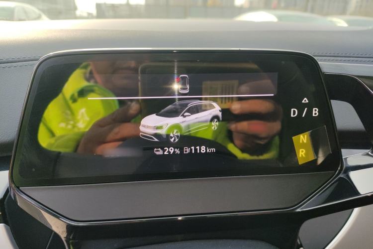 Used Volkswagen ID.6 CROZZ 2022 Long-Range PRO Edition
