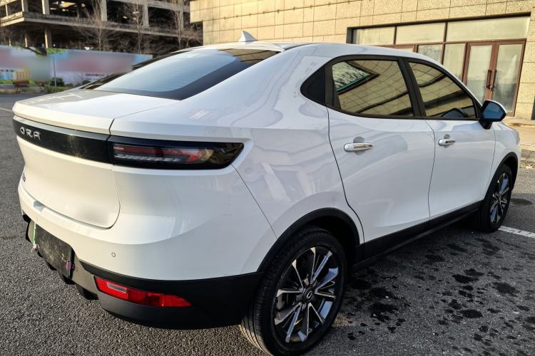 Used ORA iQ 2018 Smart Connectivity Model