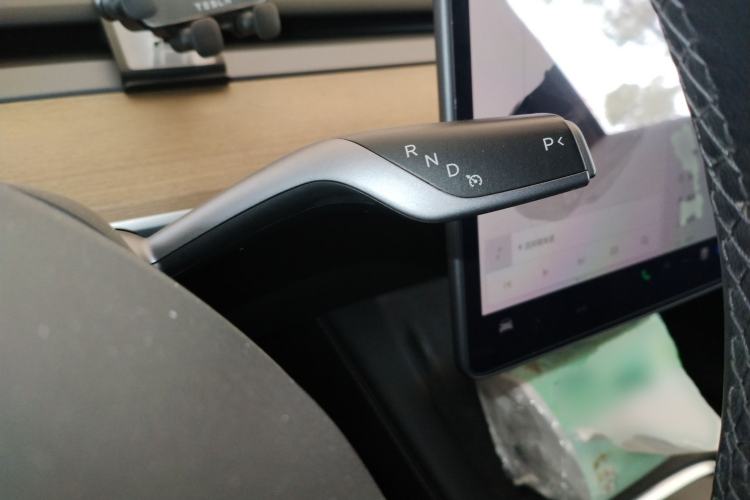 Used Tesla Model Y 2022 Rear-Wheel-Drive Version