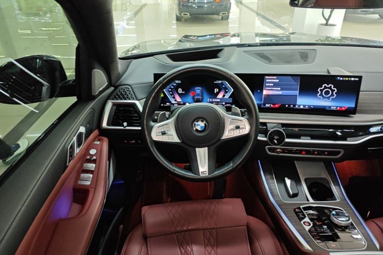 Used BMW X5 2023 xDrive 40Li M Sport Night Edition Package
