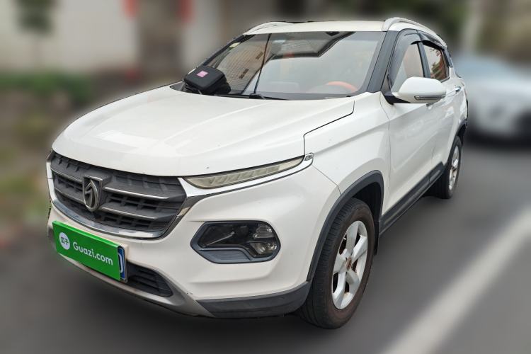 Used Baojun 510 2017 1.5L Manual Fashion Model