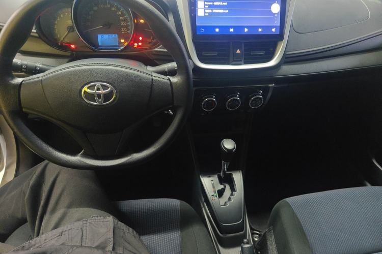 Used Toyota YARiS L 2019 1.5E CVT Dynamic Edition China VI compliant
