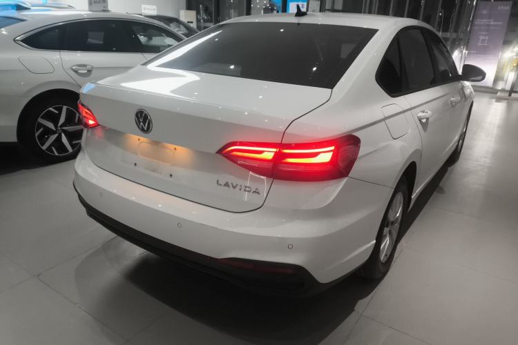 Used Volkswagen Lavida 2023 Revised 1.5L Automatic DeYi Edition