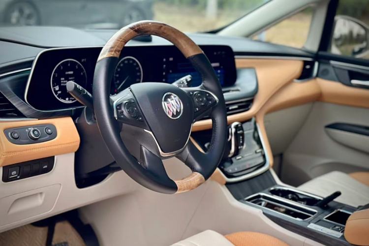 Used Buick GL8 2023 ES Lu Zun Comfort Model
