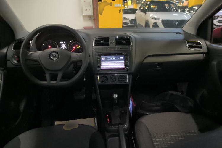 Used Volkswagen Polo 2014 1.6L Automatic Comfort Edition
