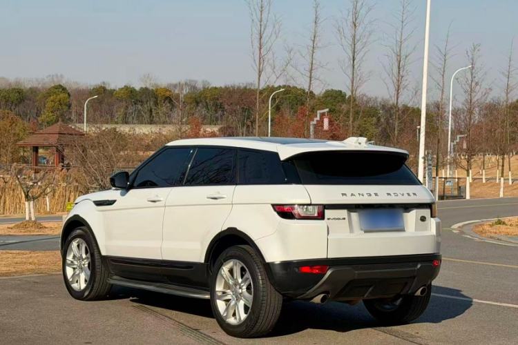 Used Land Rover Range Rover Evoque 2017 2.0T SE PLUS Smart Enjoyment Edition
