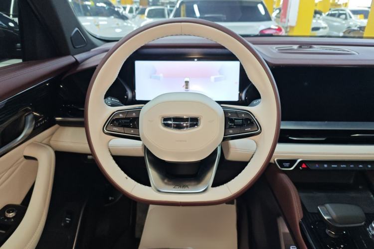 Used Geely Auto Monjaro L 2024 2.0TD High-Power Automatic Two-Wheel Drive Yunqi Version