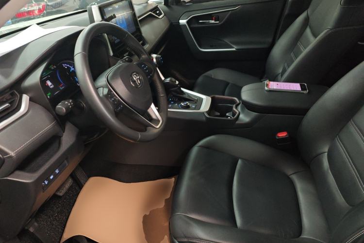 Used Toyota RAV4 2020 Dual-Engine 2.5L E-CVT 4x4 Elite PLUS Edition
