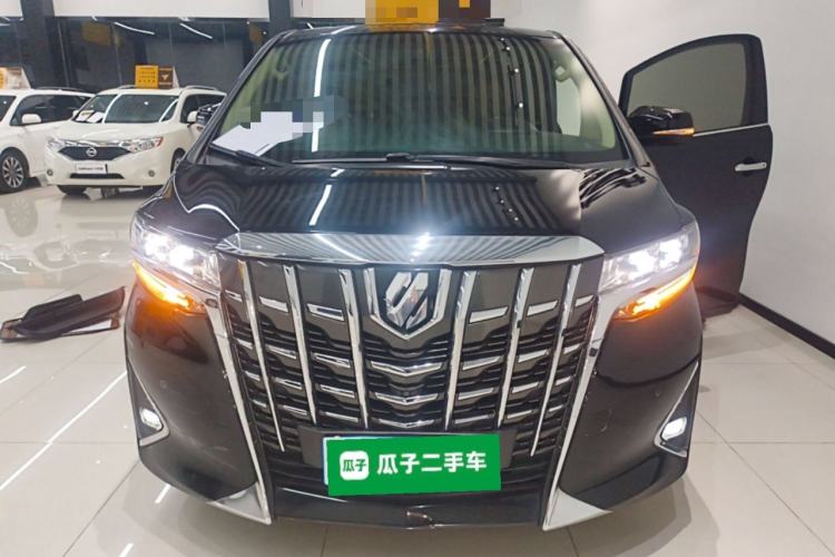 Used Toyota Alphard 2018 Revised Version 3.5L Premium Edition

