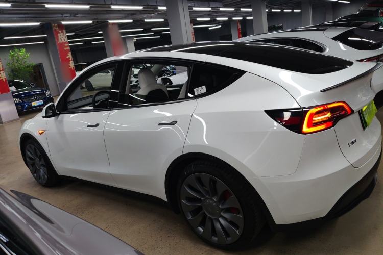 Used Tesla Model Y 2021 Performance High-Performance All-Wheel-Drive Version
