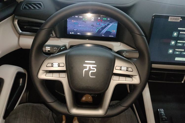 Used BYD Yuan UP 2025 Intelligent Driving Version 401 KM Dynamic Edition
