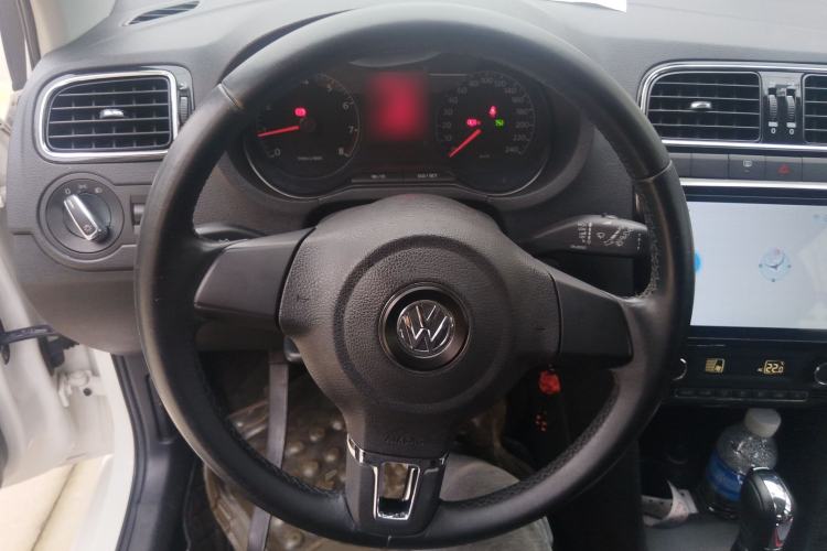 Used Volkswagen Polo 2013 1.4L Automatic Luxury Edition