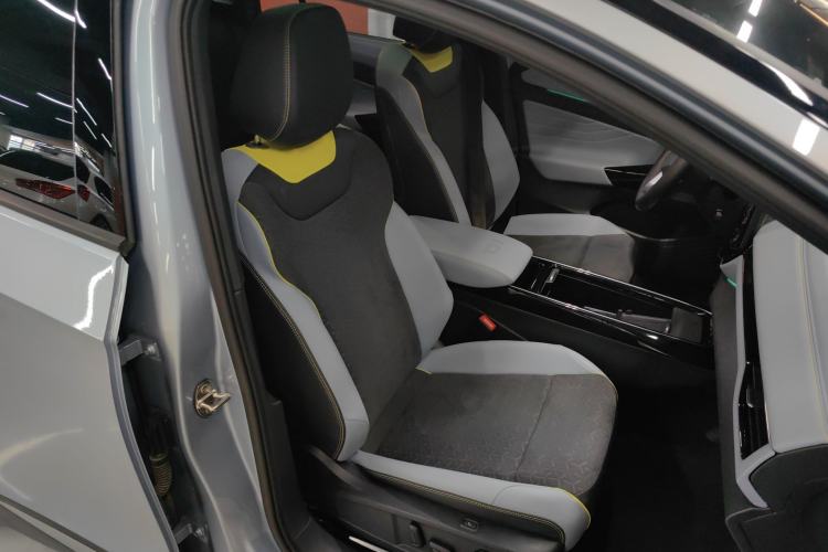 Used Volkswagen ID.4 X 2022 Smart Enjoyment Long-Range Edition
