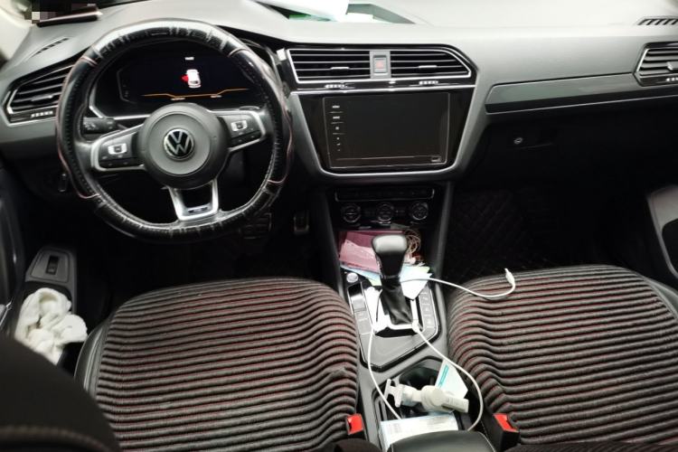 Used Volkswagen Tiguan L 2021 330TSI Automatic Two-Wheel Drive R-Line Enhanced Edition
