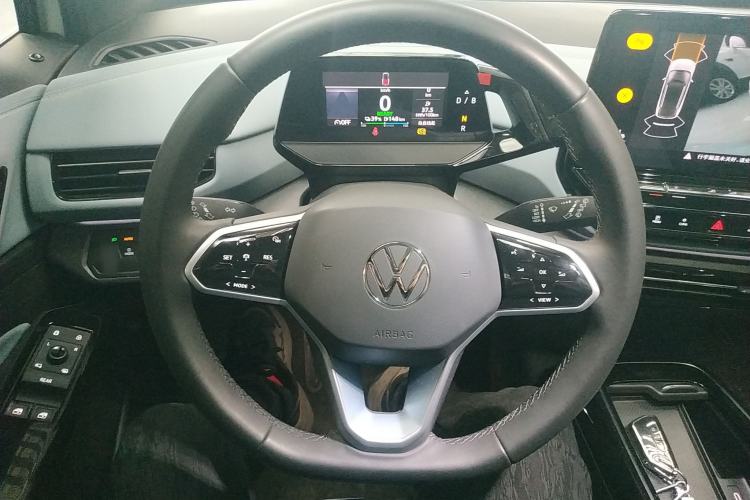 Used Volkswagen ID.4 X 2024 Pure & Smart Edition
