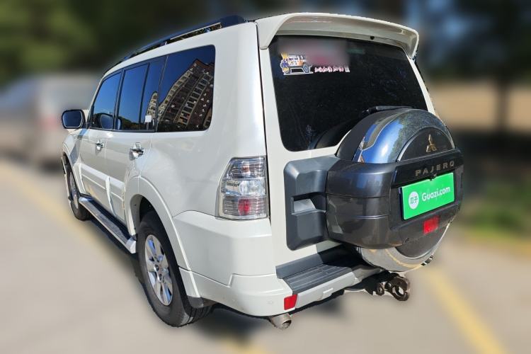 Used Mitsubishi Pajero 2016 3.0L Automatic Prestige Version China V Standard
