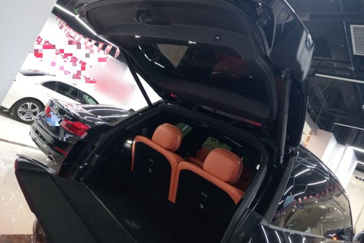 Used Lynk & Co 900 2025 1.5T Ultra
