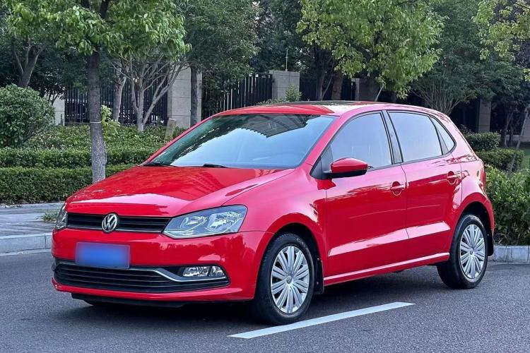 Used Volkswagen Polo 2016 1.6L Automatic Comfort Model
