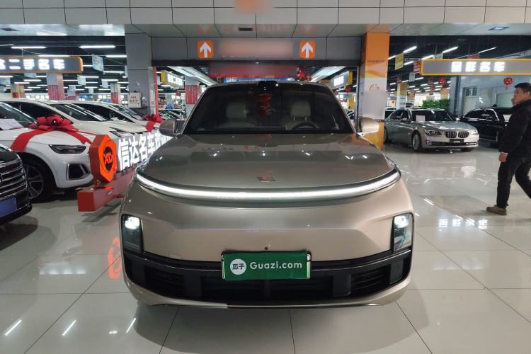 Used Li Auto L8 2023 Max model
