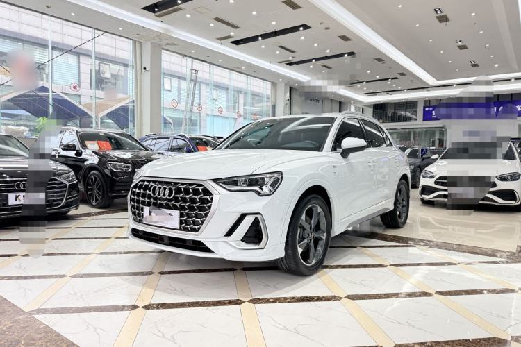 Used Audi Q3 2024 35 TFSI Fashion Dynamic Edition
