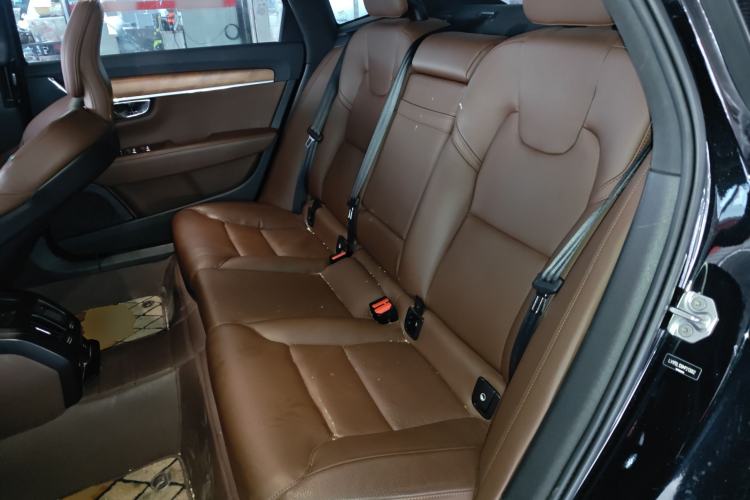 Used Volvo S90 2021 B5 Zhiyi Luxury Edition
