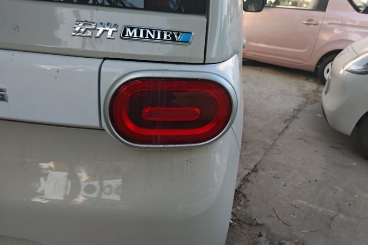 Used Wuling Hongguang MINIEV 2024 3rd Generation 215km Youth Edition