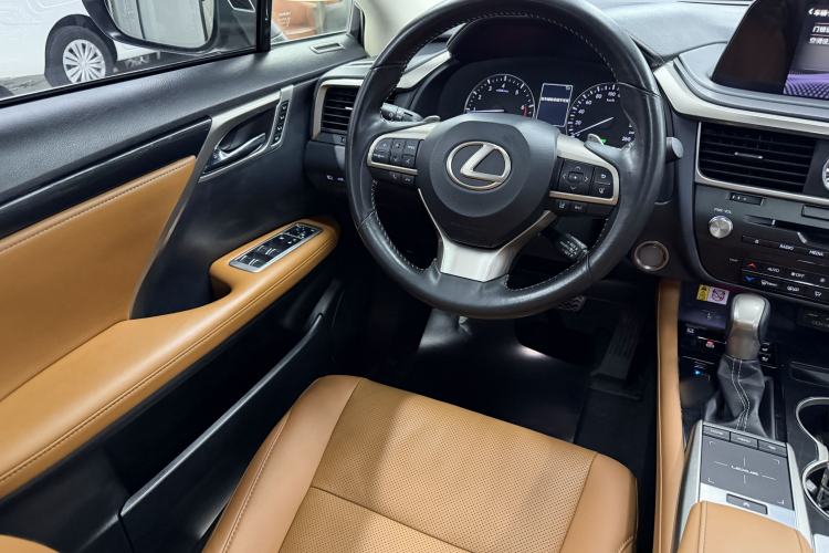 Used Lexus RX 2020 300 4x4 Elegant Edition China VI
