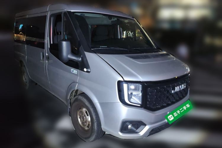 Used JMC Fushun 2022 2.0T Manual Multi-Function Passenger Vehicle Short Wheelbase Low Roof 6-Seater