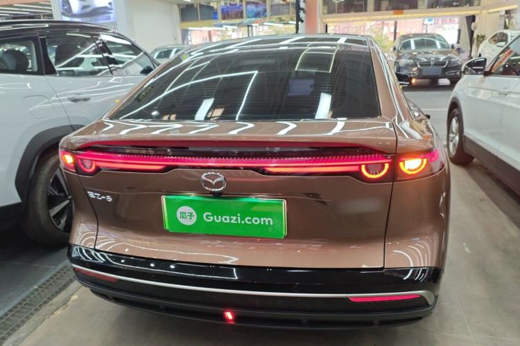 Used Mazda EZ-6 2024 Range-Extended 200 Luxury Edition
