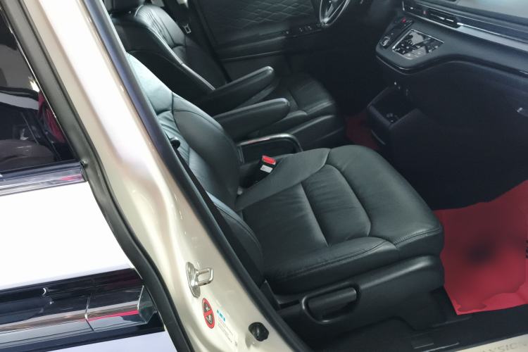 Used Honda Elysion 2022 2.0L eHEV Luxury Edition
