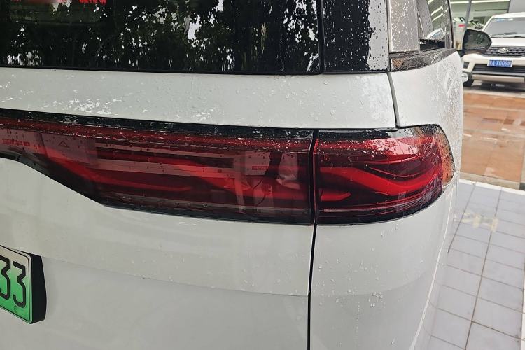 Used BYD Xia 2025 DM-i 1.5T 180km Excellence Model
