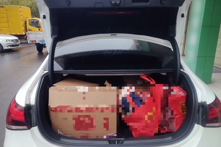 Used Mercedes-Benz A-Class 2022 Revised Version A 200 L Sport Sedan Fashionable Style